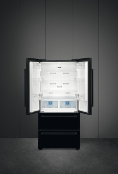 Fridge-Freezer, Freestanding, American Style, Two Door and Two Drawer, Total Capacity 605 Litres, Smeg